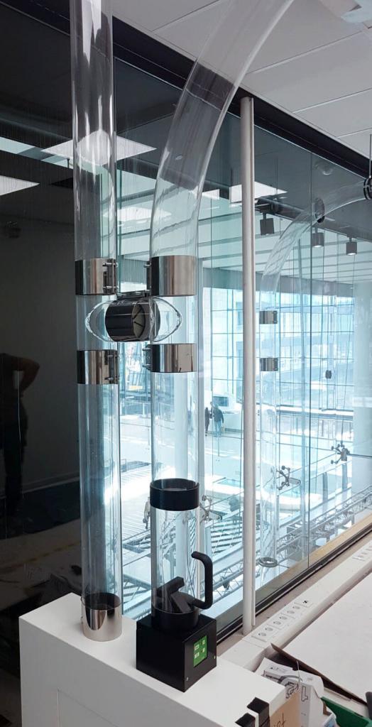 Rohrpost für Handys im Samsung Experience Store